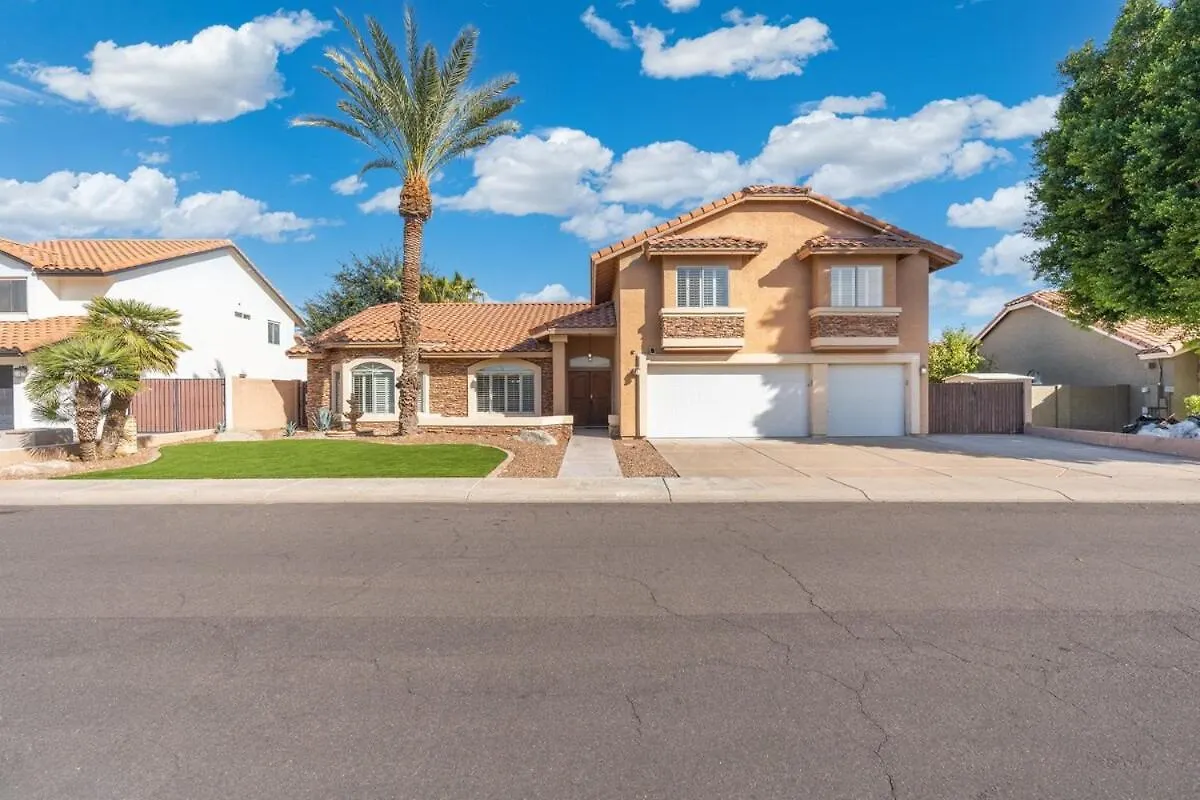 Entertainer'S Dream! 7 Bedroom/4 Bath W Heated Pool & Spa Phoenix 0*,