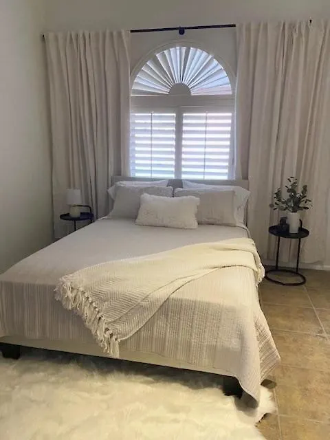 Entertainer'S Dream! 7 Bedroom/4 Bath W Heated Pool & Spa Phoenix 0*,  United States