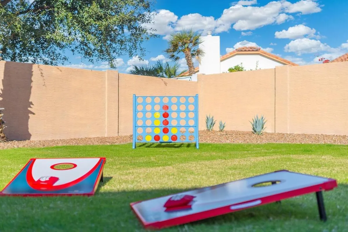 Holiday home Entertainer'S Dream! 7 Bedroom/4 Bath W Heated Pool & Spa Phoenix